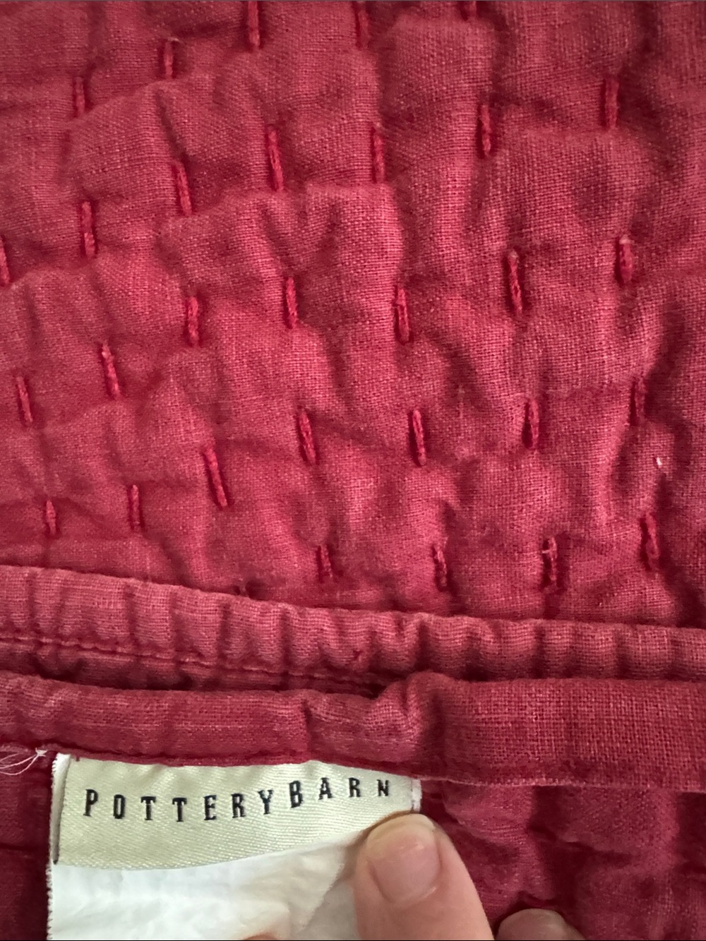 Pottery Barn Red pick stich Full/Queen with matching shams - Picture 2 of 5